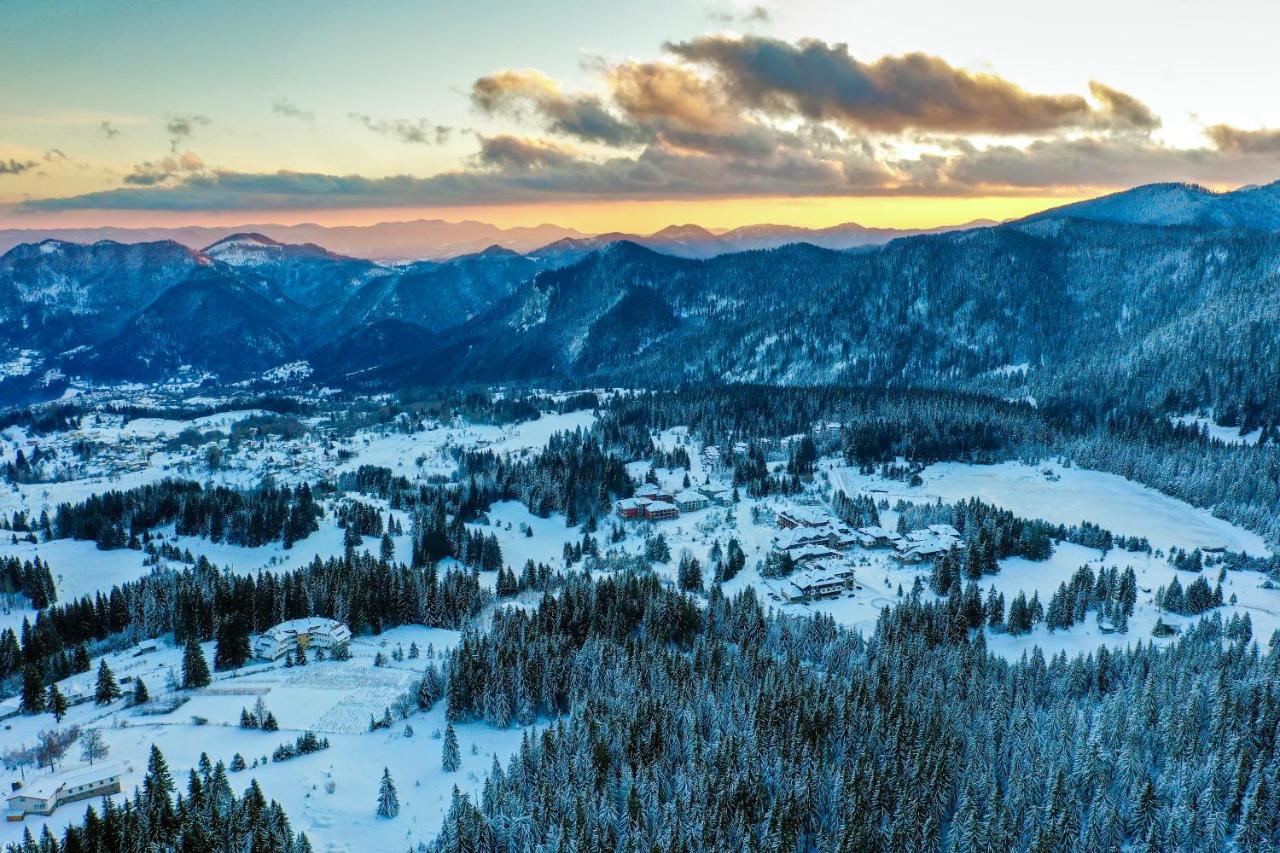 From Sunrise To Sunset At Oak Residence Smolyan Lakes Pamporovo Extérieur photo